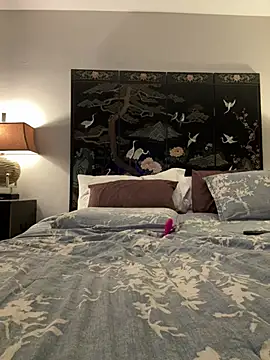 Snapshot of RosieDixx chatting on 02.05.25 RosieDixx online show from 02.05.25