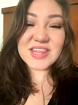 Snapshot of RosieDixx chatting on 10.11.25 RosieDixx online show from 10.11.25