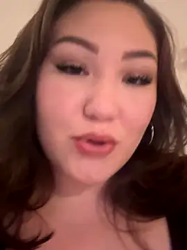 RosieDixx online show from 10.31.25