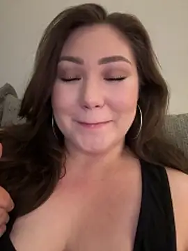 RosieDixx online show from 11.26.25