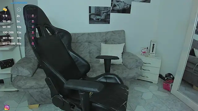 Snapshot of candy_alicee chatting on 03.27.26 candy alicee online show from 03.27.26