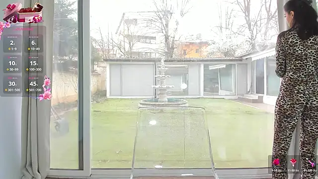 Sarabecker online show from 03.15.25