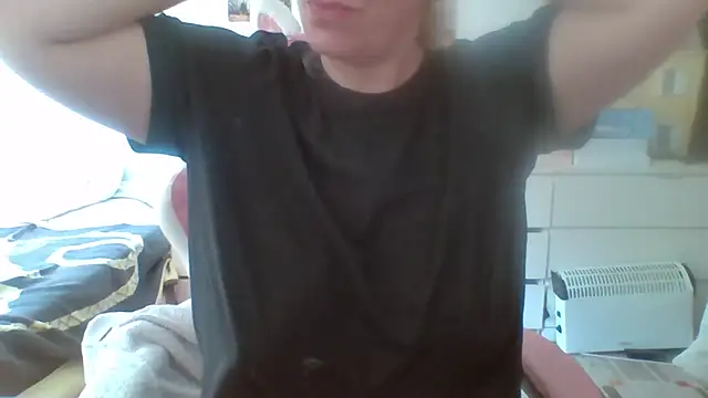 BondageGirl35 online show from 03.25.26