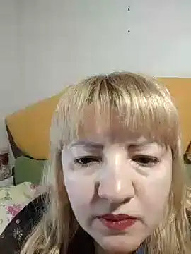 Snapshot of stefanyharper16 chatting on 09.18.25 stefanyharper16 online show from 09.18.25