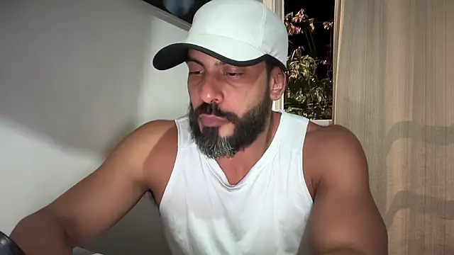 romeolovedark online show from 01.18.26