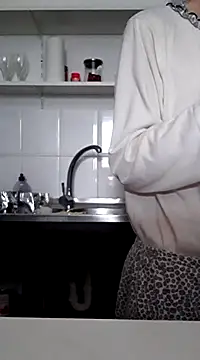 Snapshot of Moi_Lina chatting on 01.09.25 Moi Lina online show from 01.09.25