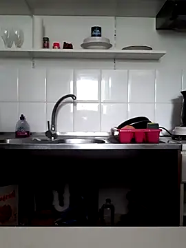 Snapshot of Moi_Lina chatting on 09.23.25 Moi Lina online show from 09.23.25