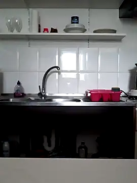 Snapshot of Moi_Lina chatting on 10.07.25 Moi Lina online show from 10.07.25