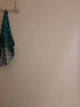 Snapshot of Moi_Lina chatting on 02.01.26 Moi Lina online show from 02.01.26