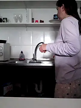 Snapshot of Moi_Lina chatting on 03.01.26 Moi Lina online show from 03.01.26