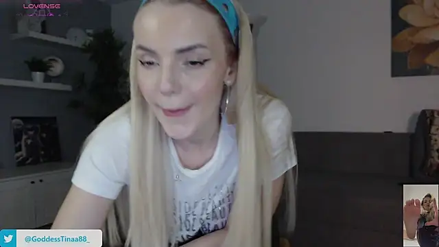 Goddess Tina online show from 03.09.25