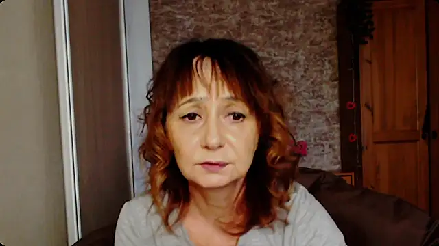 AnnieEltgant online show from 01.09.26