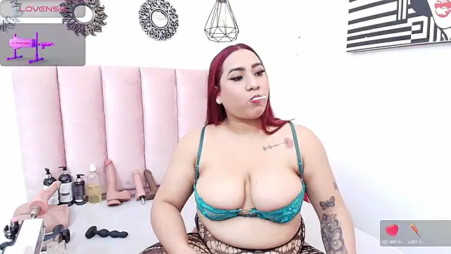 Snapshot of Daniik-big chatting on 03.23.25 Daniik-big online show from 03.23.25