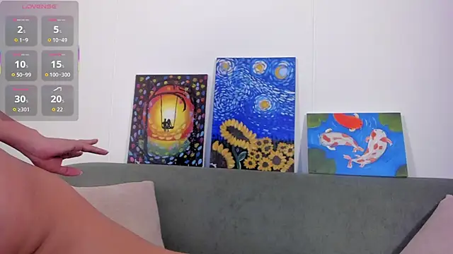 TIFFANYRUSSO online show from 02.09.26