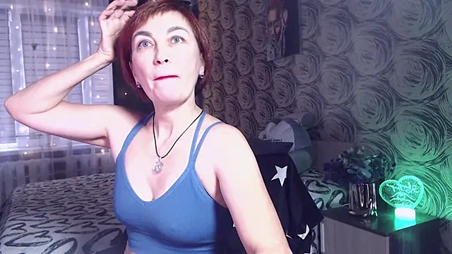 Snapshot of SofiaBlaze chatting on 02.01.26 SofiaBlaze online show from 02.01.26