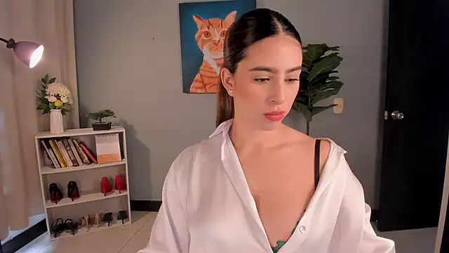 LiaPearce online show from 04.06.26