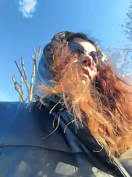 DaisyVibesss online show from 02.20.26