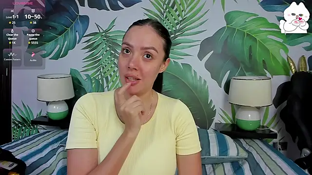 brianna 196 online show from 10.10.25