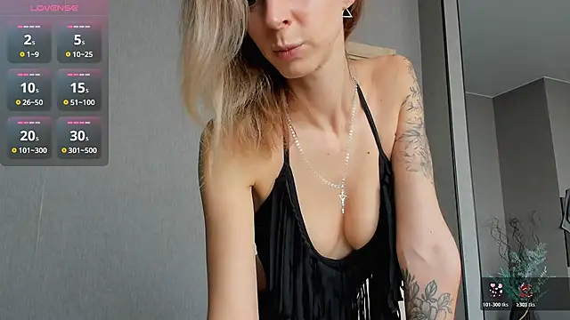 XValkyrieX online show from 11.22.25