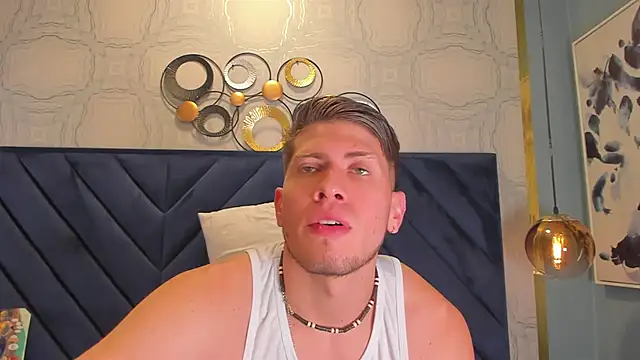 SebastianMaximoff online show from 01.04.25