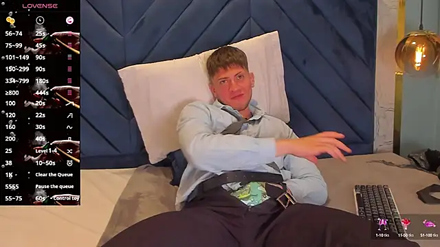 SebastianMaximoff online show from 01.11.25