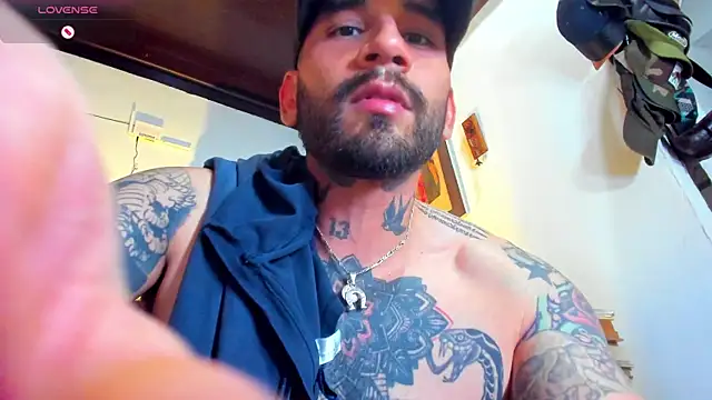 CamiloGray  online show from 02.10.25