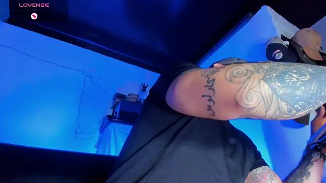 CamiloGray  online show from 03.10.25