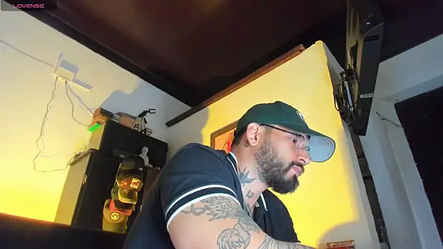 CamiloGray  online show from 09.21.25