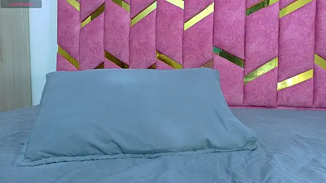 hornyhousekeeper  online show from 04.14.26