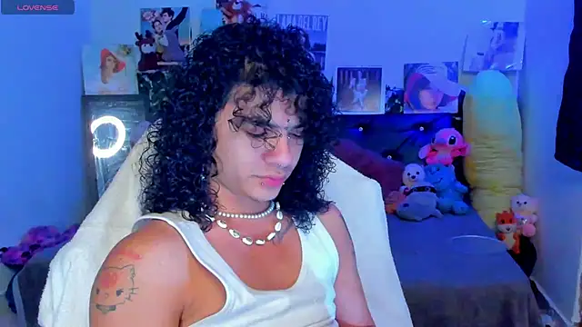 Snapshot of sweetvond_ chatting on 03.06.25 sweetvond  online show from 03.06.25