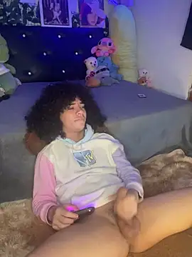 Snapshot of sweetvond_ chatting on 03.08.25 sweetvond  online show from 03.08.25