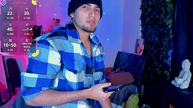 Snapshot of sweetvond_ chatting on 10.17.25 sweetvond  online show from 10.17.25