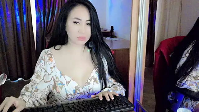 AsianQueens online show from 02.28.25