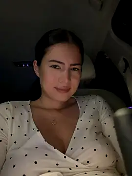 clairewntr online show from 10.28.25