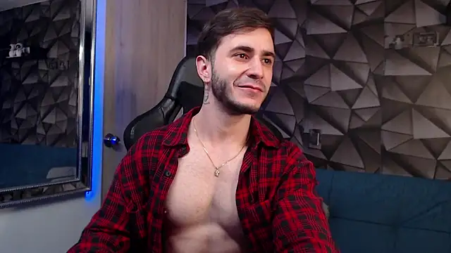 Latino stud4u online show from 11.25.25