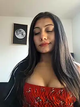 Snapshot of _Danna chatting on 01.10.25  Danna online show from 01.10.25