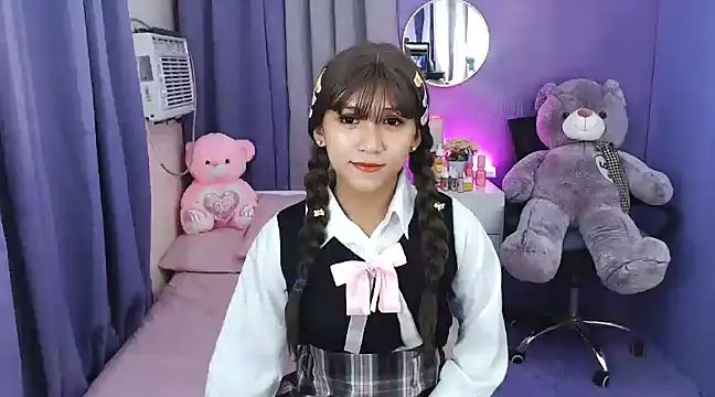 urlovelyfreya online show from 02.18.25