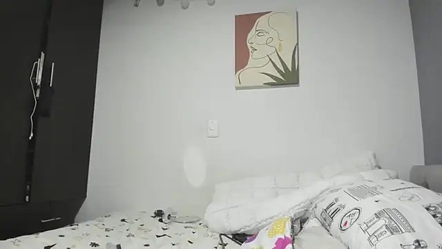 aisha latina online show from 01.28.25