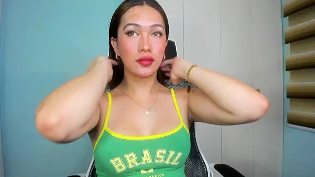 Jasmine Elcock online show from 12.07.24