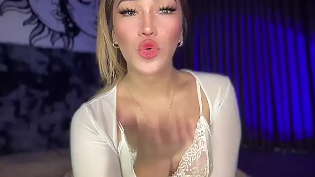 Jasmine Elcock online show from 02.26.25