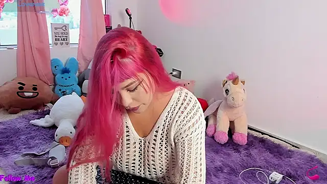 Snapshot of SophieRossi chatting on 03.29.26 SophieRossi online show from 03.29.26