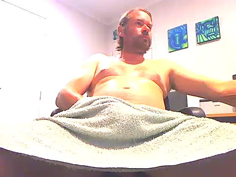 Snapshot of megaboy411 chatting on 03.04.25 megaboy411 online show from 03.04.25