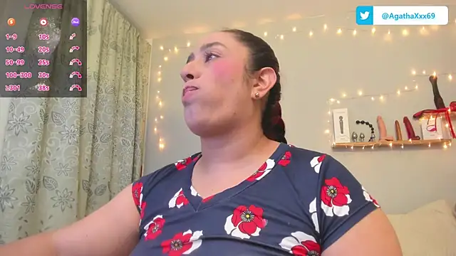 agathaxxx-69 online show from 02.05.25