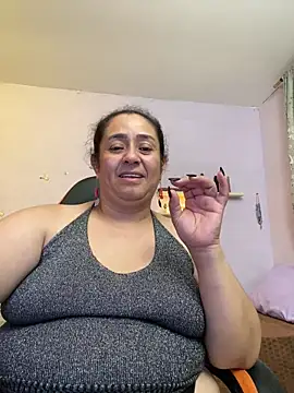 Snapshot of agathaxxx-69 chatting on 03.26.26 agathaxxx-69 online show from 03.26.26