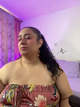 Snapshot of agathaxxx-69 chatting on 06.15.26 agathaxxx-69 online show from 06.15.26