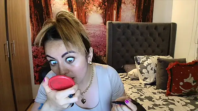 sofia23dirty online show from 11.26.25