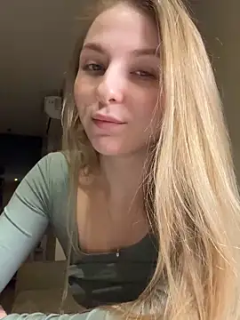 Aquilaris  online show from 03.04.25