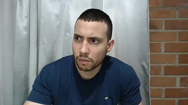 Snapshot of Armando_2002 chatting on 08.01.26 Armando 2002 online show from 08.01.26