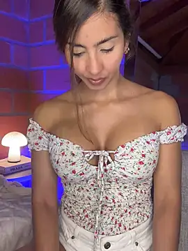 Snapshot of RouseColins chatting on 03.13.25 RouseColins online show from 03.13.25