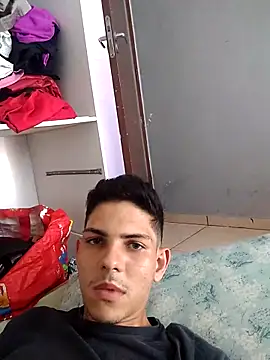 Snapshot of eu_poseison chatting on 03.08.25 eu poseison online show from 03.08.25